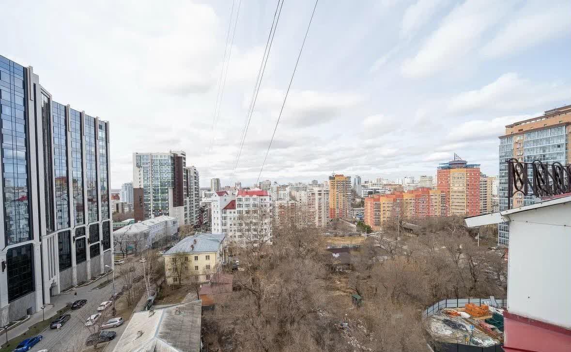квартира г Хабаровск р-н Центральный ул Комсомольская 44 фото 1