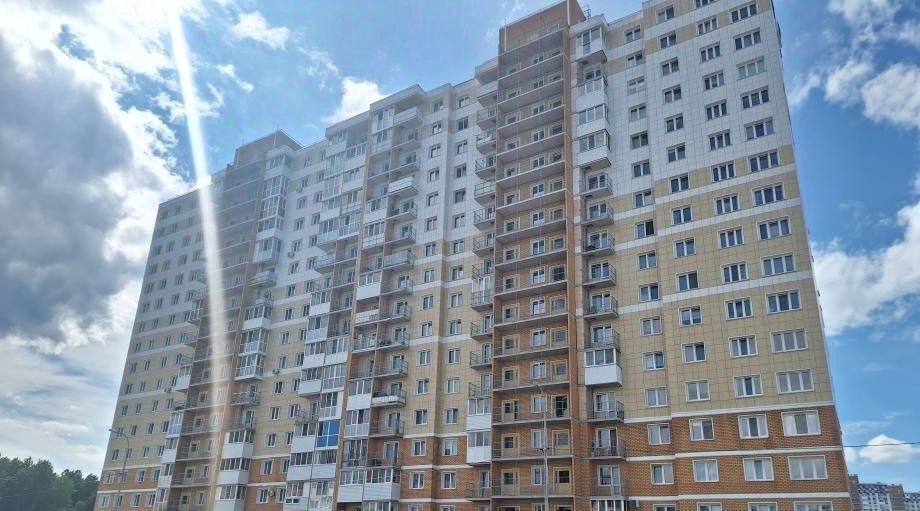 квартира г Березники Усольский-2 ул Ивана Дощеникова 1 ЖК «ЛюбимоВ» фото 1