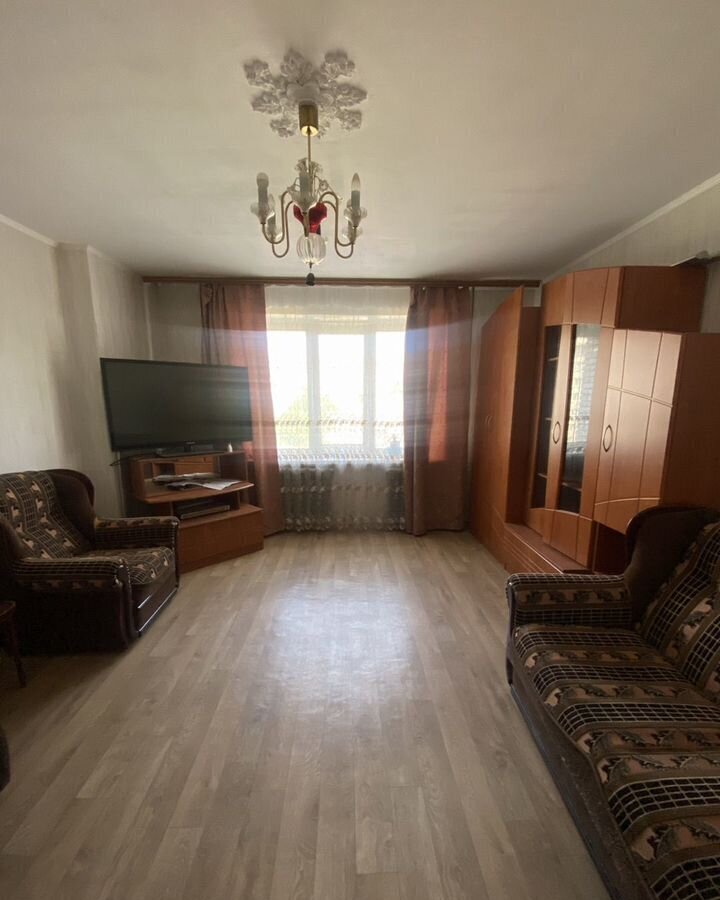 квартира г Чебоксары р-н Калининский ул Пролетарская 1 фото 1