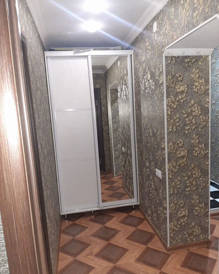 квартира р-н Красносулинский г Красный Сулин ул Братская 26 фото 12