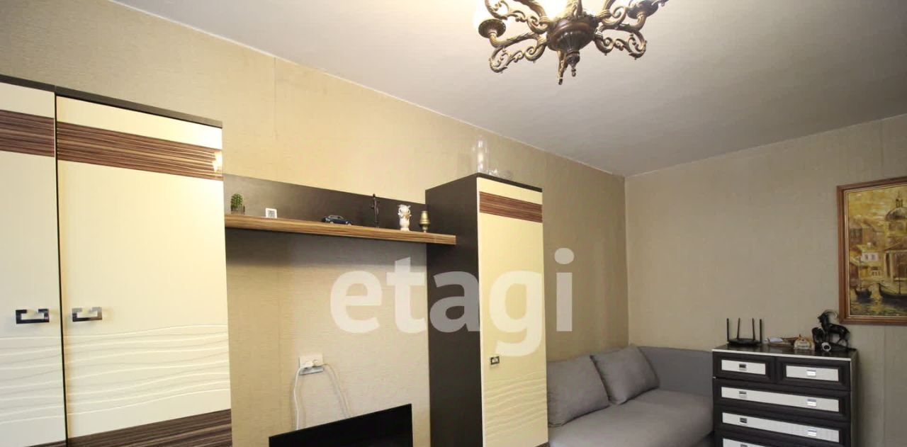 квартира г Красноярск р-н Октябрьский ул Карбышева 32 фото 4
