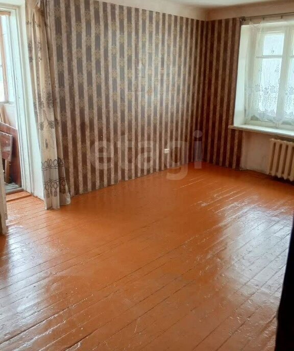 комната г Златоуст ул Металлургов 1 фото 2