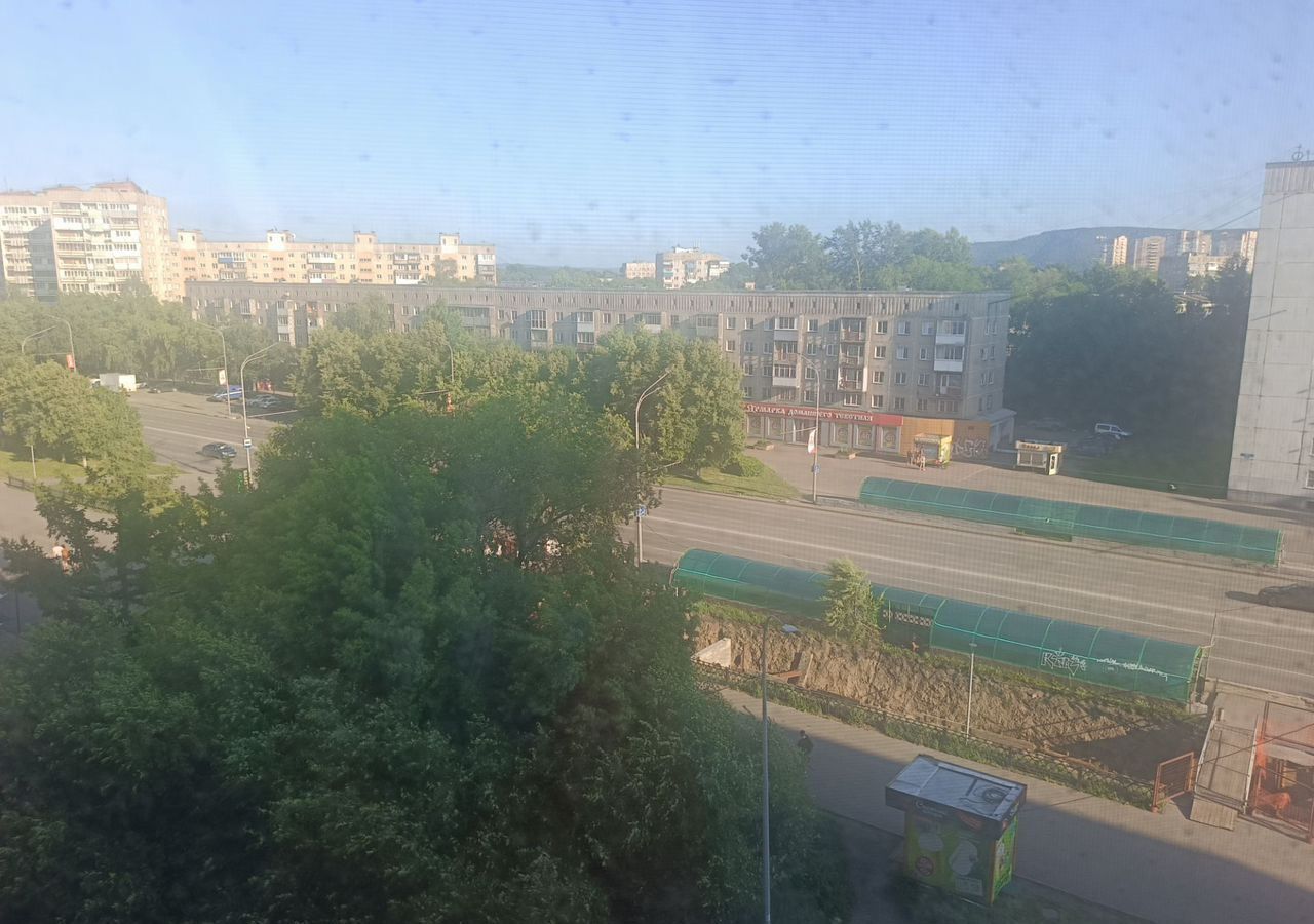 квартира г Новокузнецк р-н Центральный ул Кирова 97 Кемеровская обл. — Кузбасс фото 25
