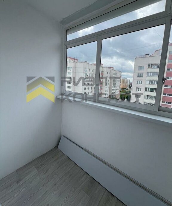 квартира г Омск ул Тарская 259к/1 фото 4