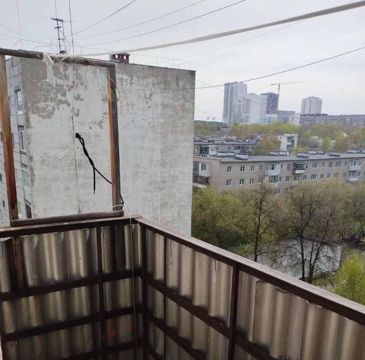 комната г Екатеринбург Проспект Космонавтов, ул. Кобозева, 31 фото 10