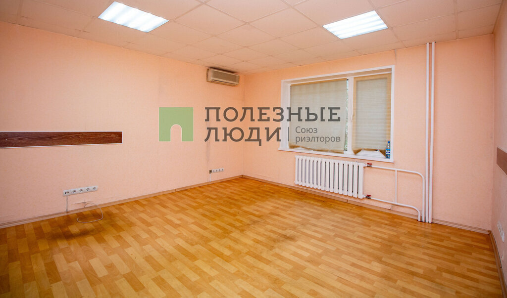 квартира г Красноярск р-н Центральный ул Парижской Коммуны 42а фото 4