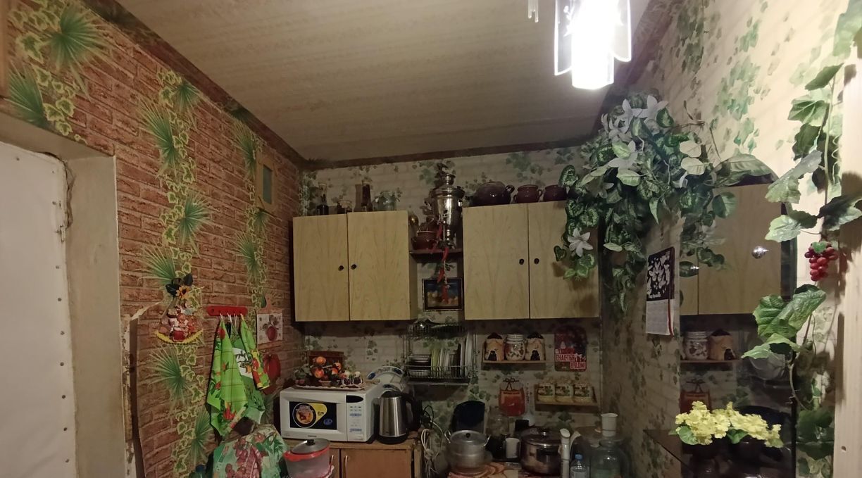 комната г Нижний Новгород р-н Автозаводский Парк культуры ул Старых Производственников 9 фото 2