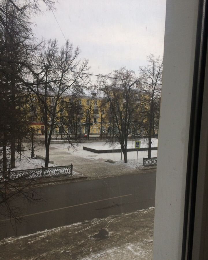 комната г Уфа р-н Орджоникидзевский ул Первомайская 19 фото 4