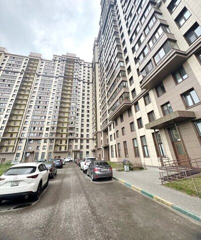 ул Июльских Дней 1к/2 фото
