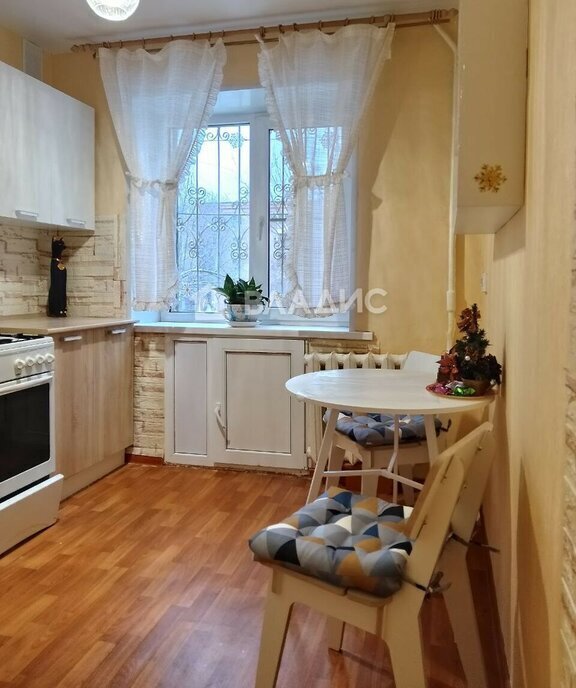 квартира г Волгоград ул Казахская 19 фото 3