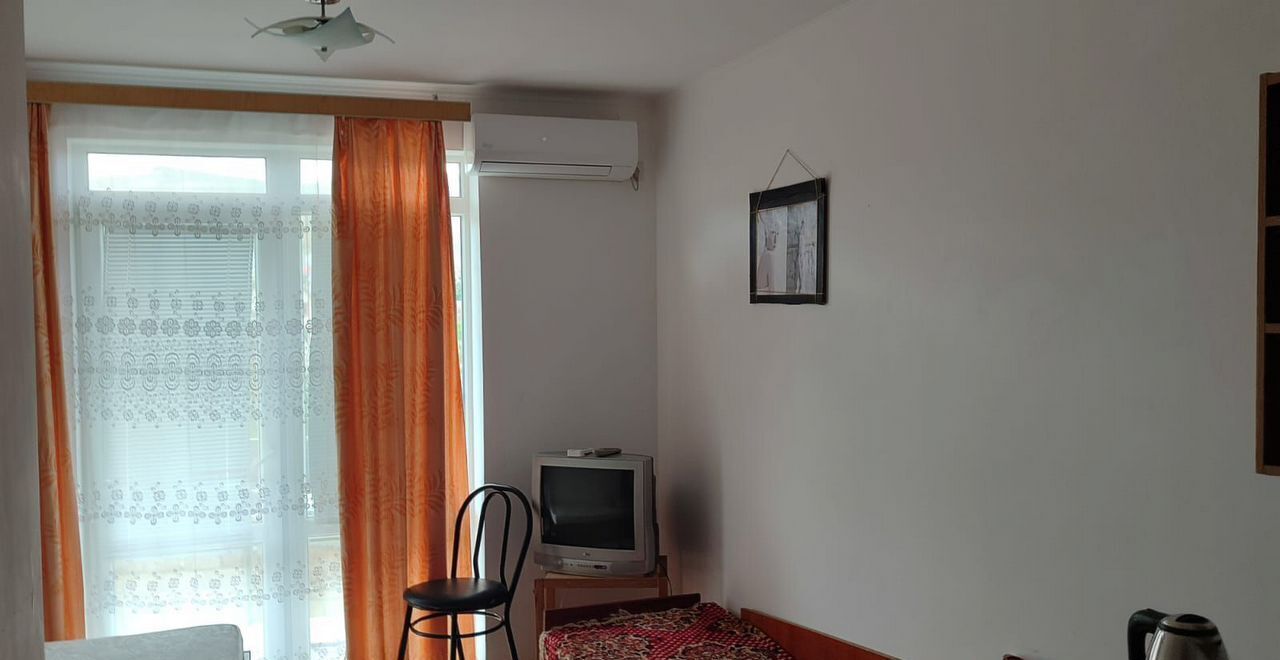 комната г Феодосия пгт Орджоникидзе пер Больничный 4 фото 7