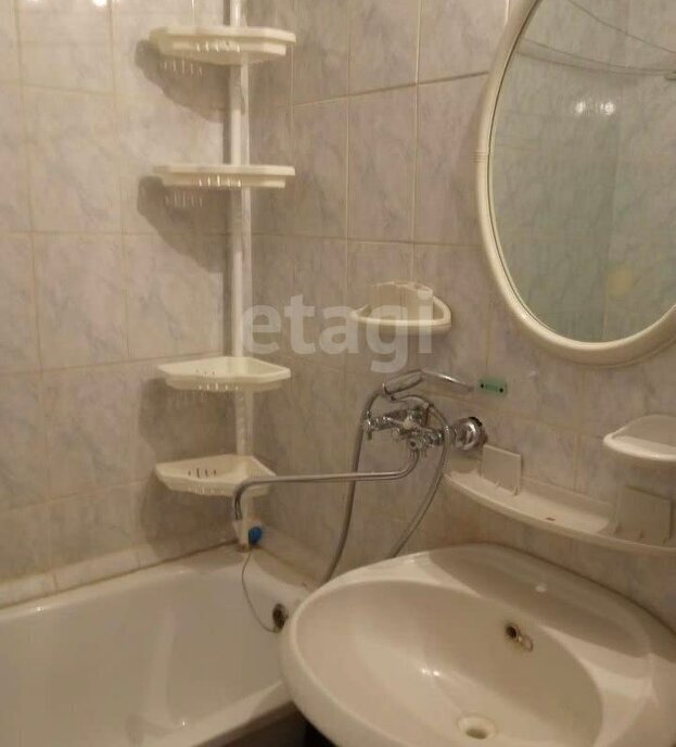 квартира г Белгород ул 5 Августа 44 фото 12