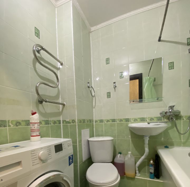 квартира г Омск р-н Кировский ул Дмитриева 4к/2 фото 8