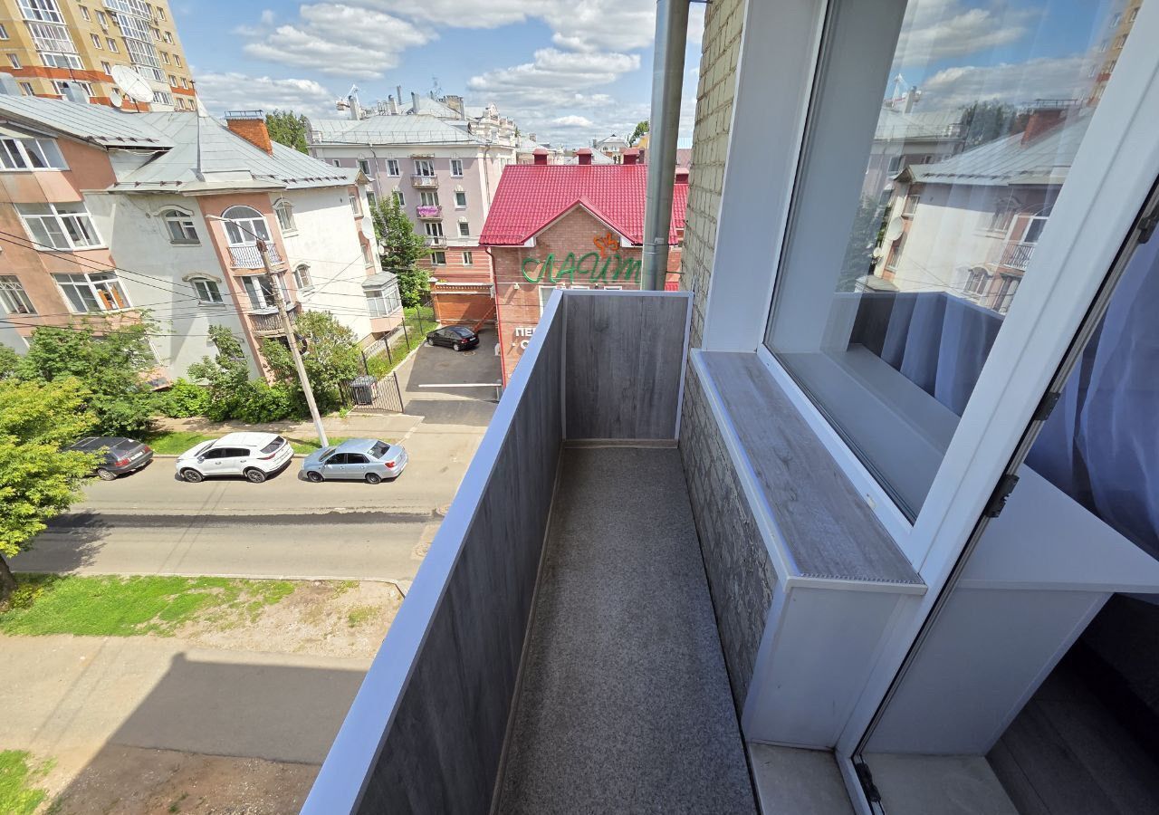 квартира г Киров р-н Первомайский ул Воровского 31 фото 19