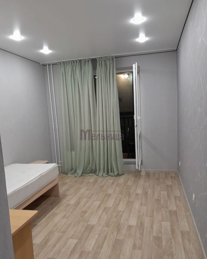 квартира г Волгоград р-н Центральный ул им. Глазкова 12 фото 4