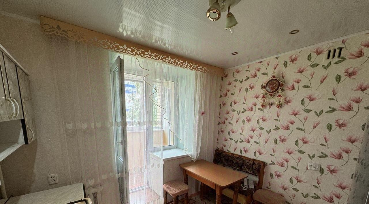 квартира г Стерлитамак ул Гоголя 117 фото 3