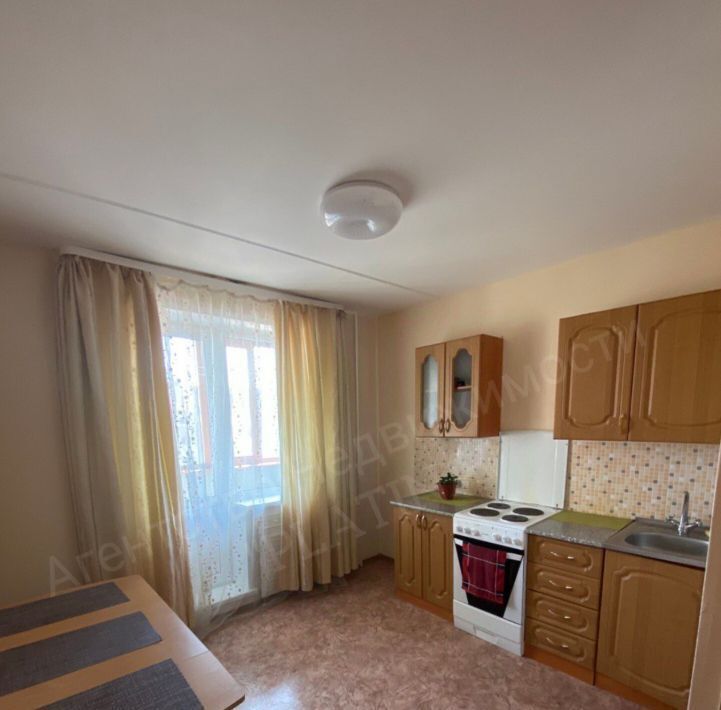 квартира г Братск ул. Воинов-Интернационалистов, 13 фото 3
