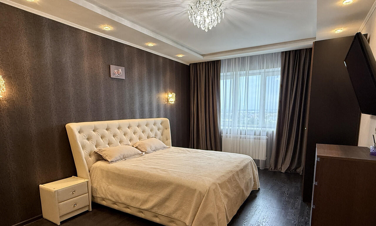 квартира г Омск ул Дианова 27 фото 7