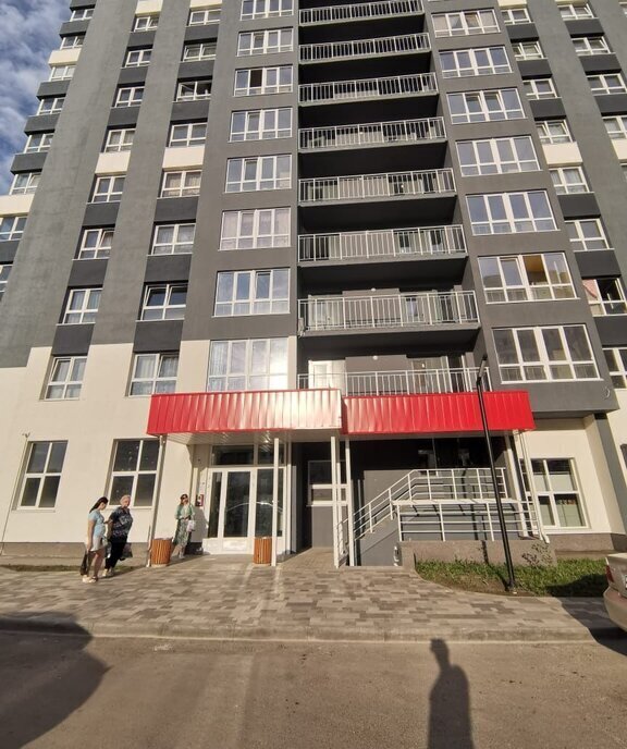 квартира г Барнаул ул Солнечная Поляна 94к/2 фото 1
