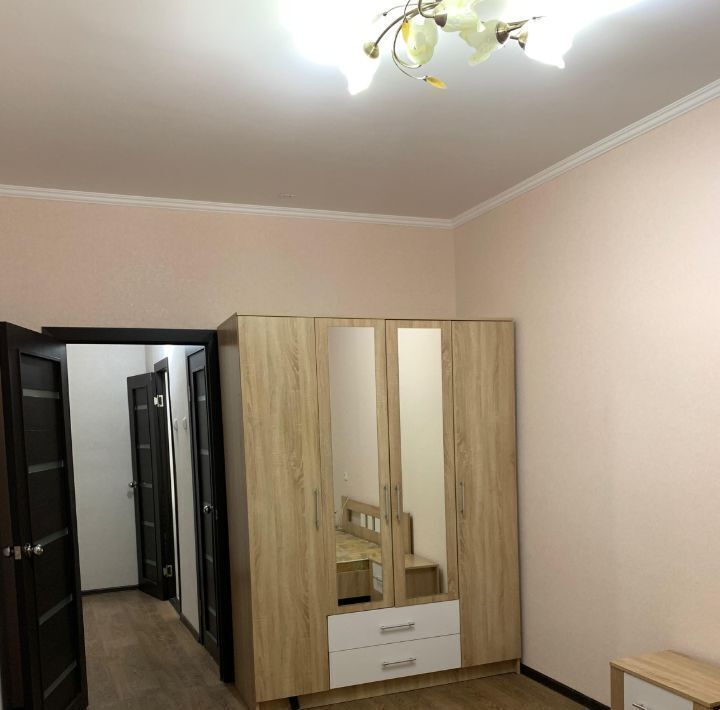 квартира г Астрахань р-н Советский ул Баха 10 фото 4