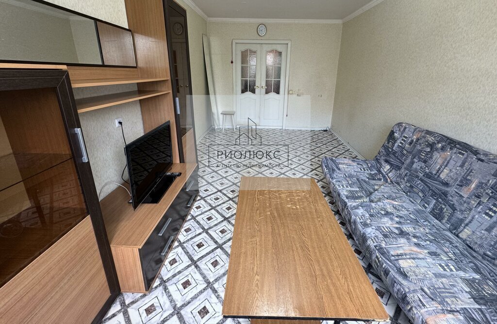 квартира г Челябинск ул Часовая 7 фото 3