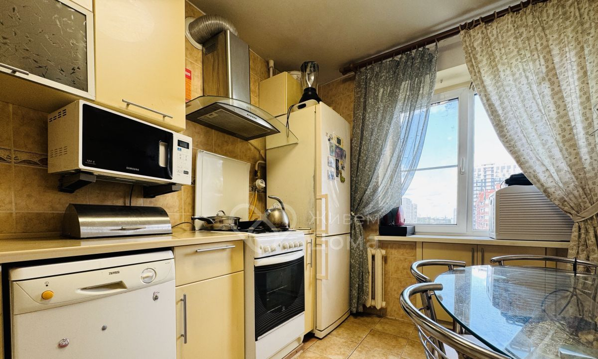 квартира г Волгоград ул Хиросимы 1 103-й м-н фото 2