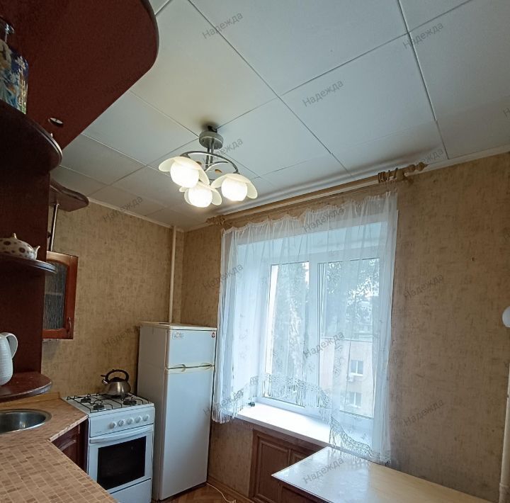 квартира г Саратов р-н Фрунзенский ул Шелковичная 182а фото 12