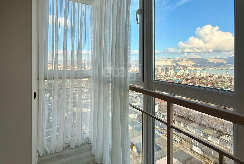 квартира г Новороссийск ул Куникова 47а фото 5