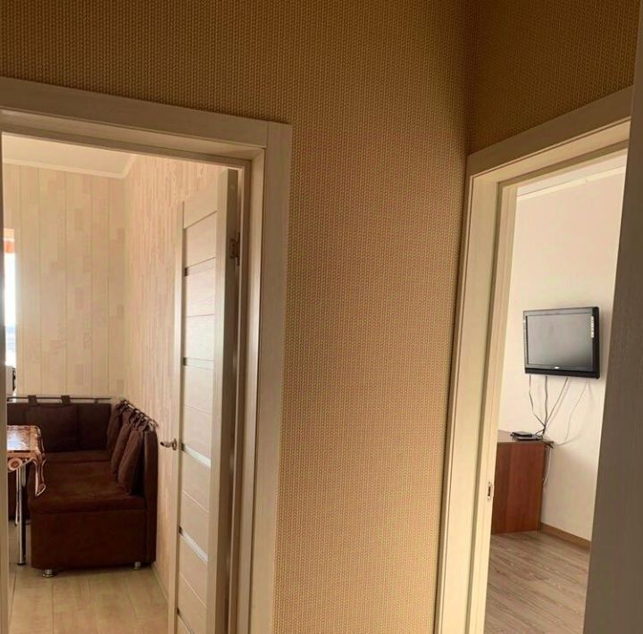 квартира р-н Анапский г Анапа ул Ленина 180к/8 фото 4