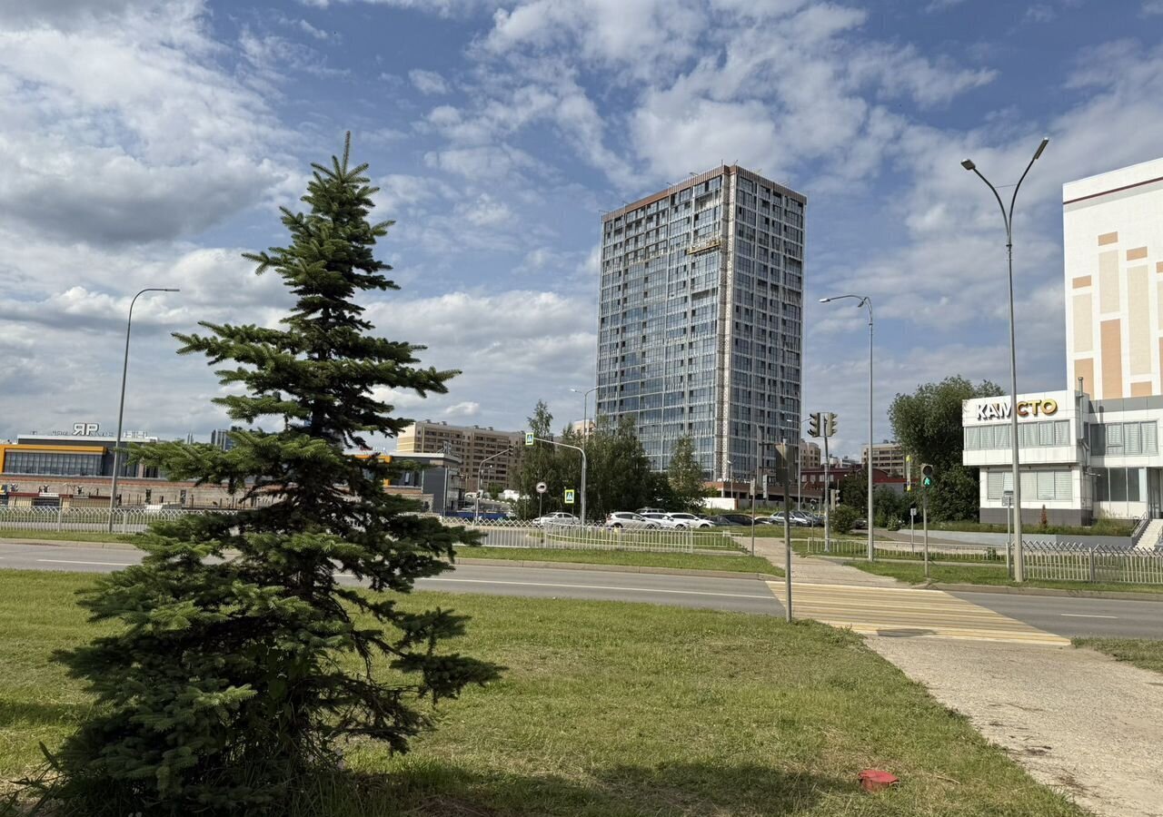 торговое помещение г Набережные Челны р-н Комсомольский пр-кт Набережночелнинский 37а Республика Татарстан Татарстан фото 5