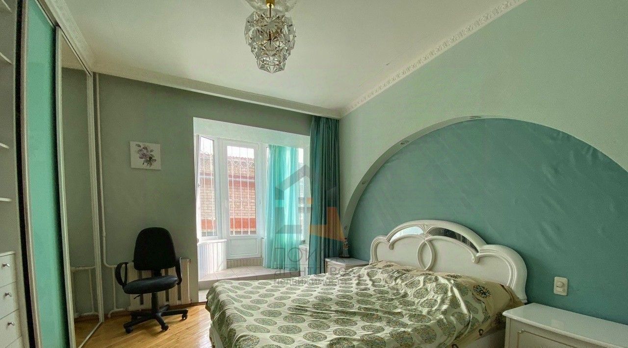квартира г Киров р-н Первомайский ул Молодой Гвардии 30 фото 1