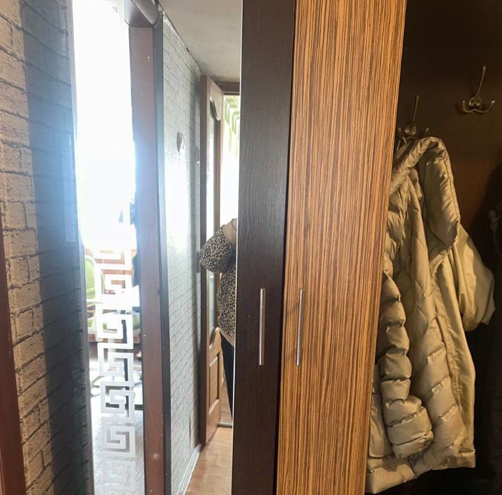квартира г Омск р-н Центральный ул Красных Зорь 83 фото 3