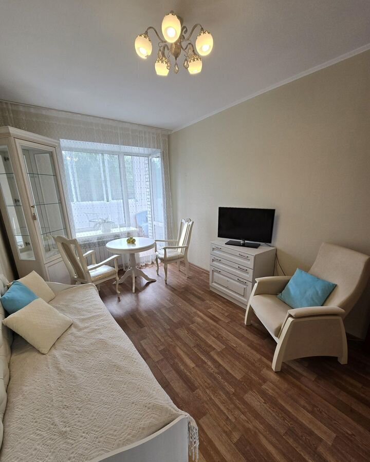 квартира г Омск р-н Кировский ул Ватутина 9 фото 2