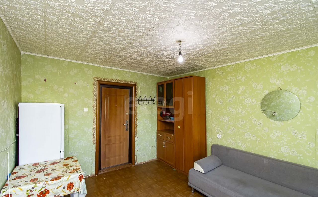 квартира г Тюмень р-н Центральный ул Мельникайте 44а фото 1