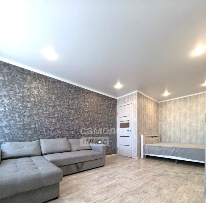квартира г Тольятти р-н Автозаводский ул Свердлова 11 фото 3