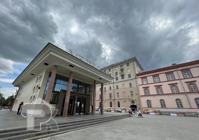 метро Чистые пруды Бауманка б-р Чистопрудный 2 фото