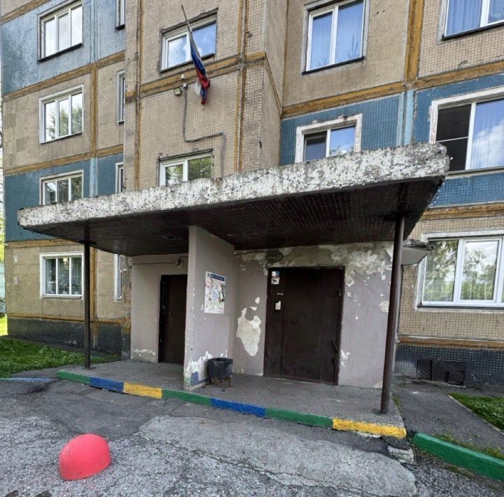 квартира г Новокузнецк р-н Куйбышевский ул Карла Маркса 3а фото 30