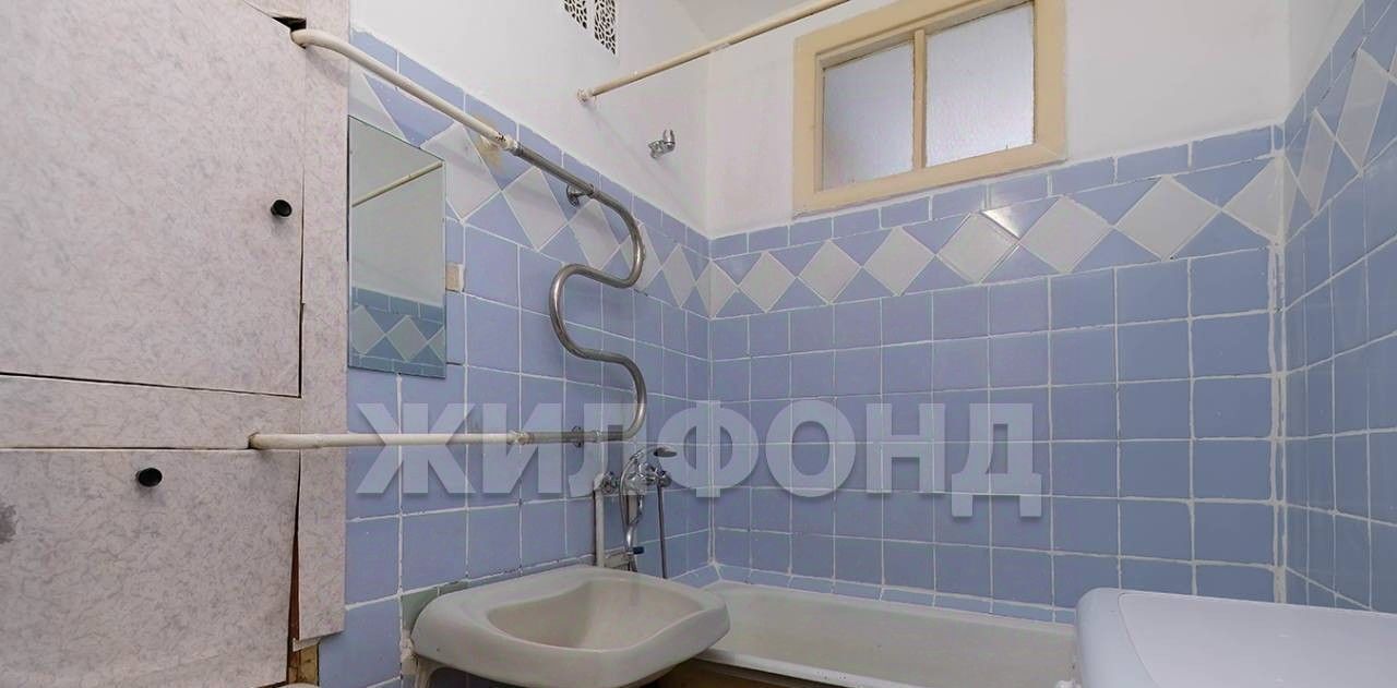 квартира г Новосибирск р-н Дзержинский Золотая Нива пр-кт Дзержинского 58 фото 8