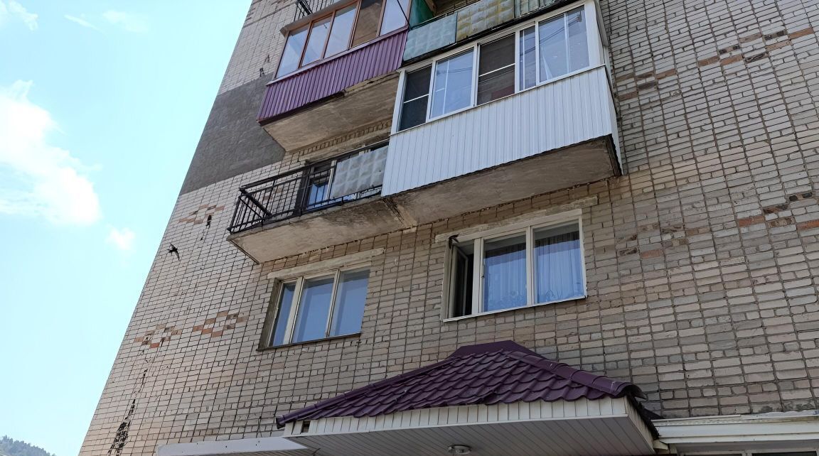 квартира г Жигулевск пгт Яблоневый Овраг ул Никитина 16 фото 1