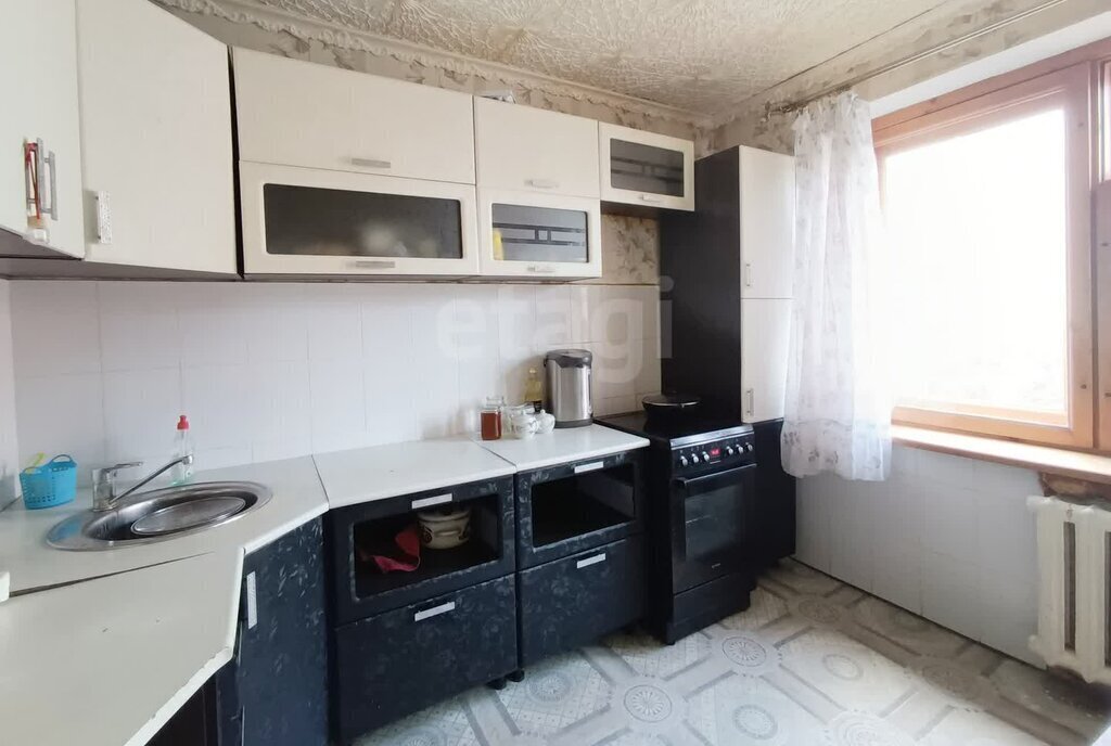 квартира г Тобольск мкр 7а 9 фото 6