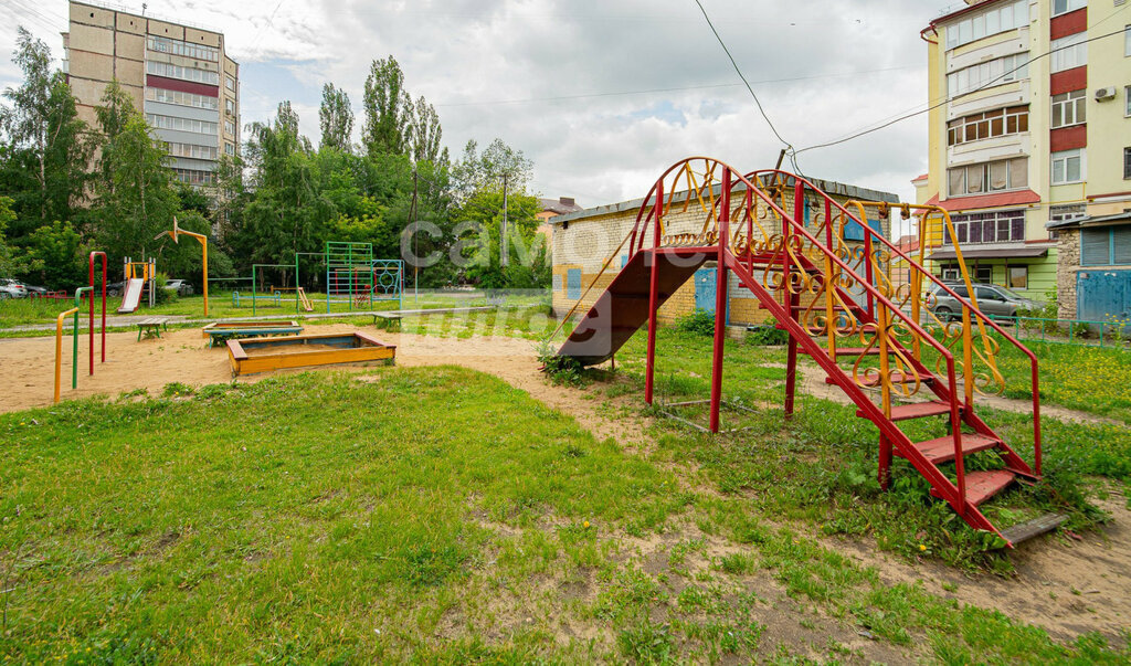 квартира г Липецк р-н Советский ул Космонавтов 96б фото 14
