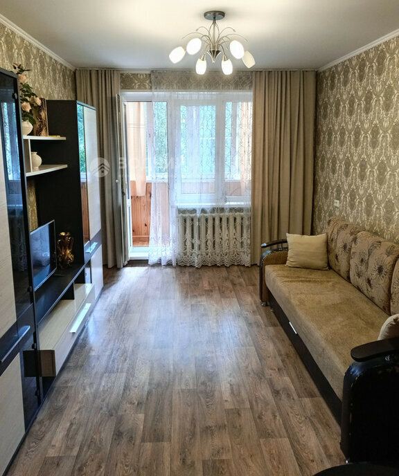 квартира г Чебоксары р-н Калининский ул Кадыкова 17 фото 3