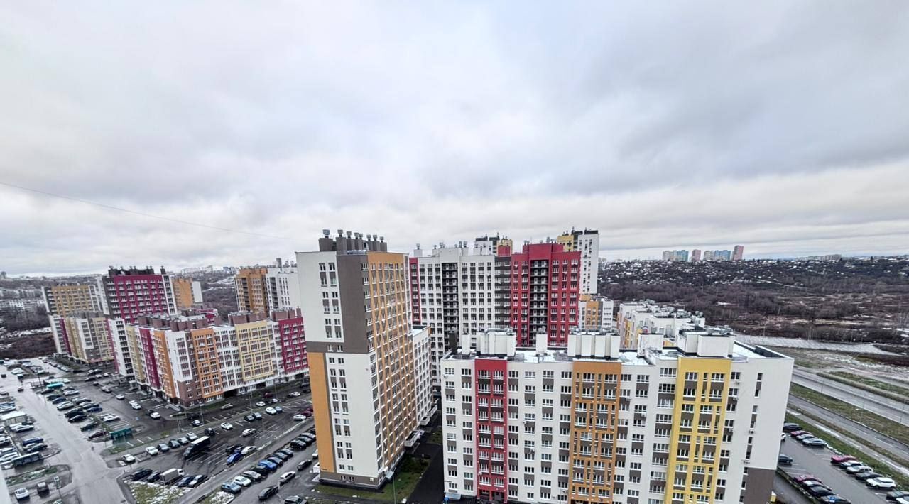 квартира г Нижний Новгород р-н Советский пр-кт Героев Донбасса 8 фото 4