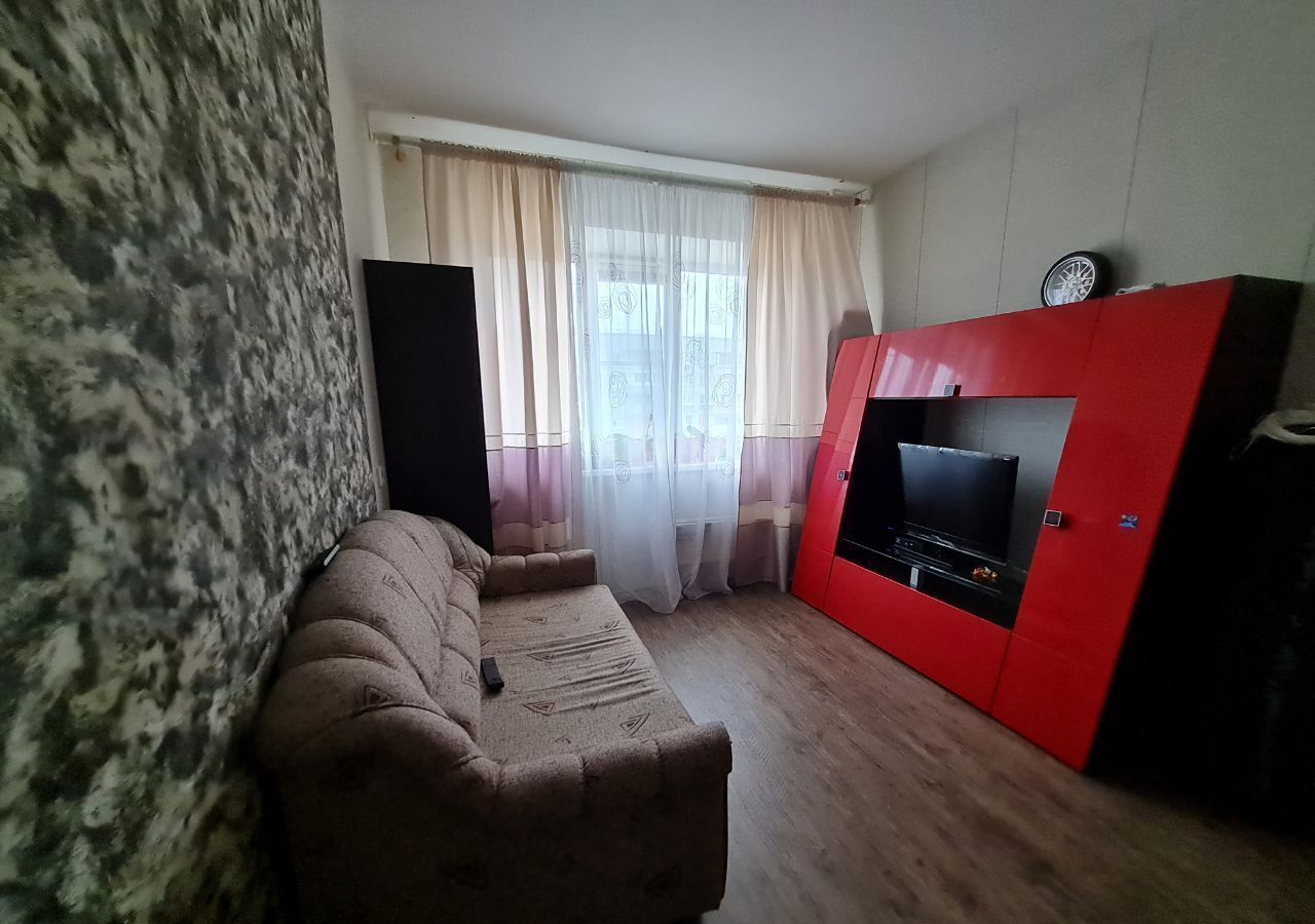 квартира г Тольятти р-н Автозаводский 20-й квартал б-р Рябиновый 15 фото 4
