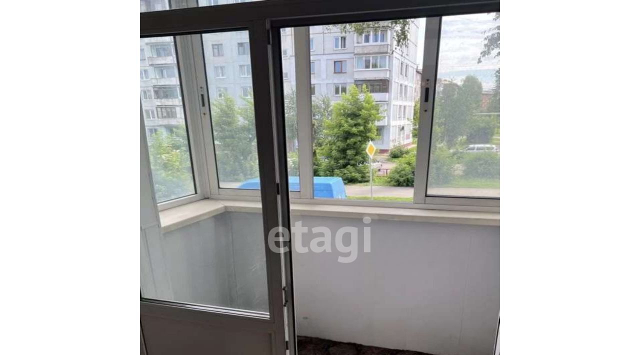 квартира г Кемерово р-н Заводский ул Рукавишникова 45 фото 3