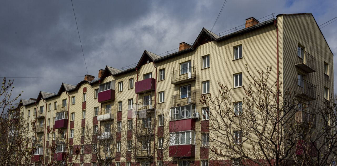квартира г Новокузнецк р-н Орджоникидзевский ул Пархоменко 71а фото 18
