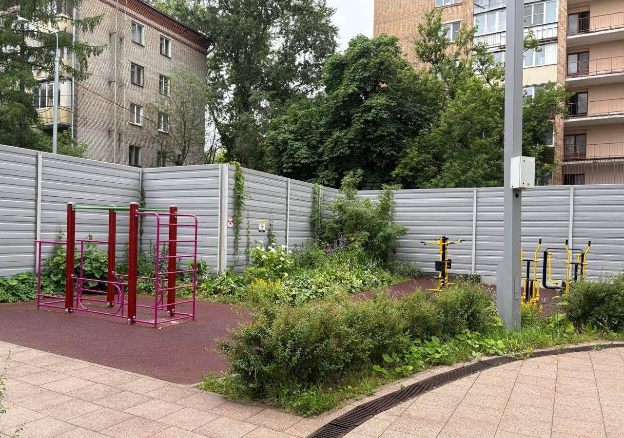 квартира г Москва метро Фонвизинская ул Академика Комарова 13 фото 12