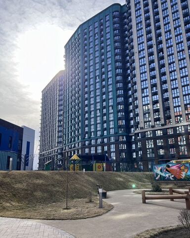 р-н Кировский ул Бориса Слюсаря 23с/2 фото