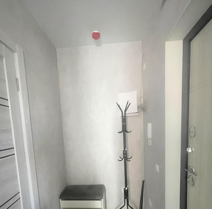 квартира г Волгоград р-н Дзержинский ул Ангарская 9а фото 10
