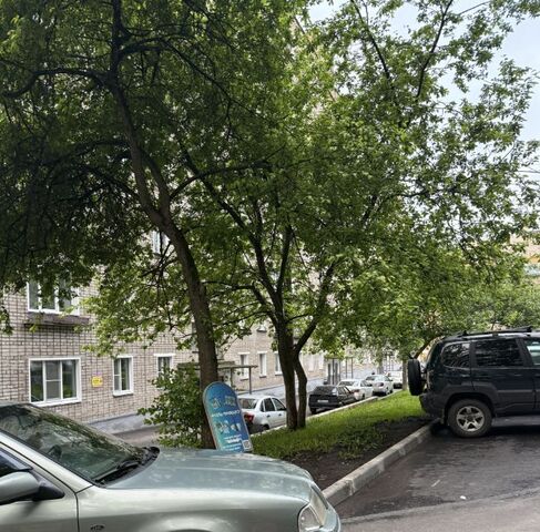 г Киров р-н Октябрьский ул Макаренко 10 фото
